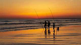 Penhors - Pêcheurs au coucher du soleil 