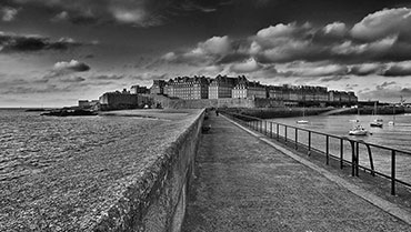 Le môle des noires à Saint-Malo