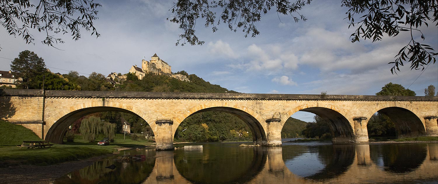 Le pont et le château de Castelnaud